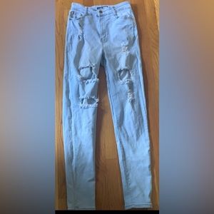 Light washed blue jeans